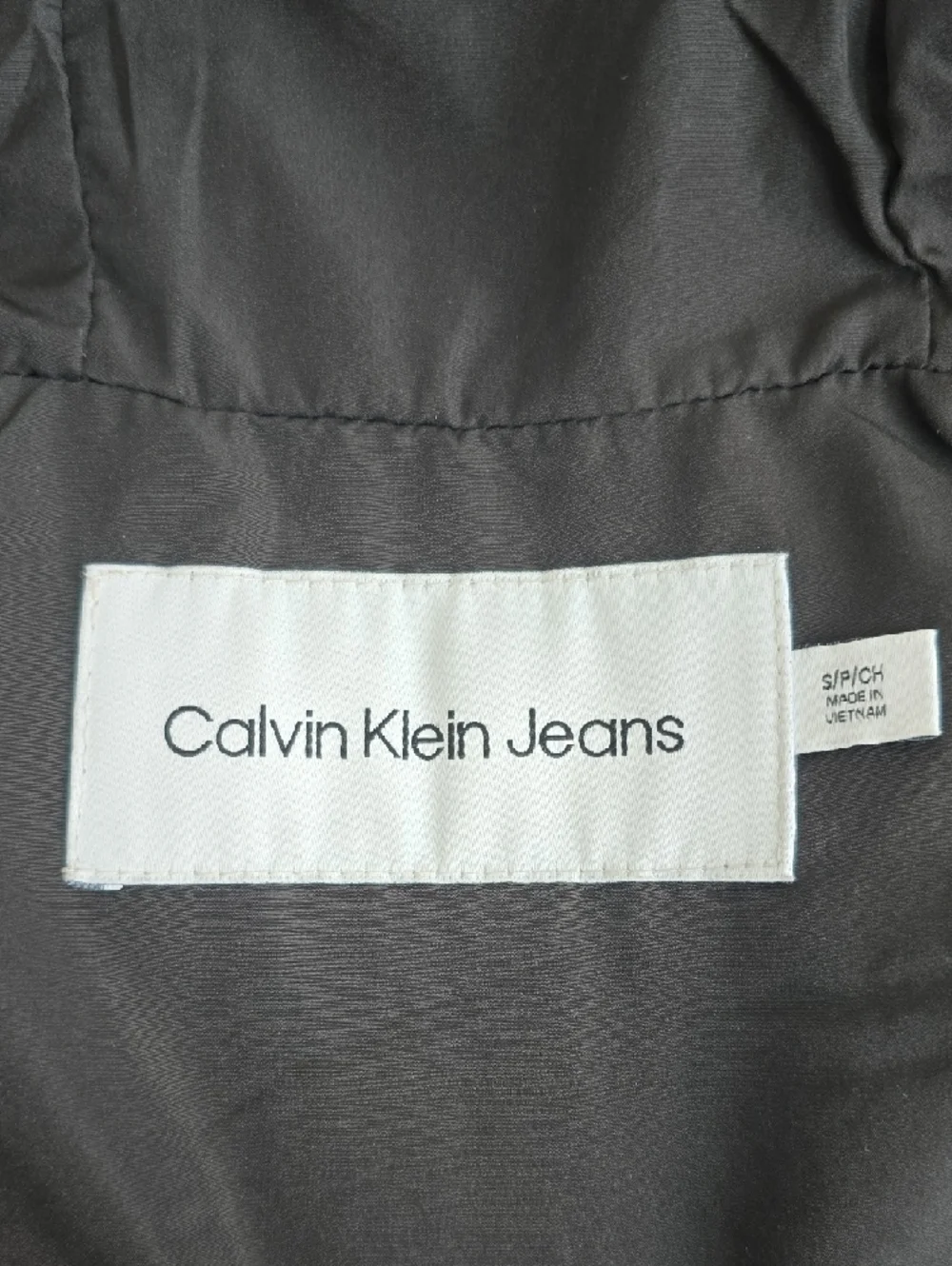 Calvin Klein Jeans Black Quilted Hooded Puffer Vest - Silver Zippers - Picture 2 of 3